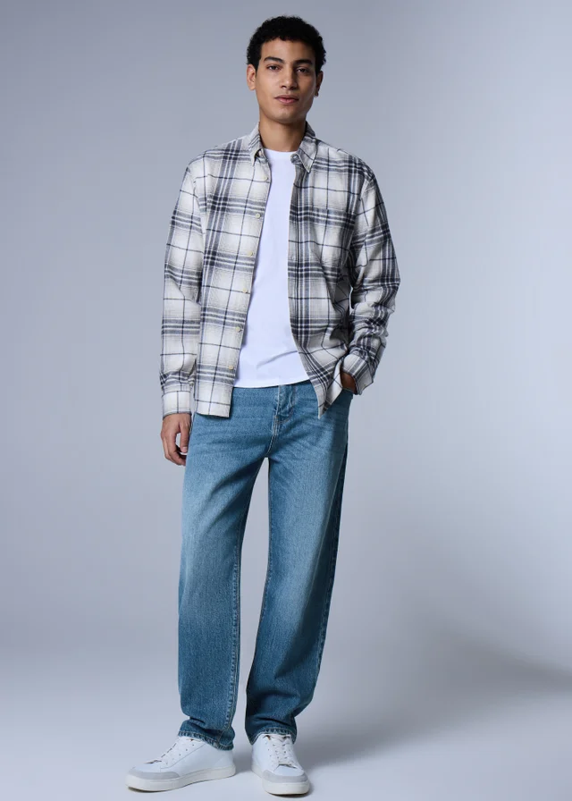 Mid Wash Relaxed Fit Jeans